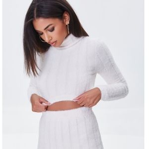 Forever 21 NEW Cropped top and skirt